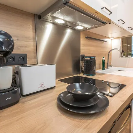Golden Dove Luxury Aparts Apartment